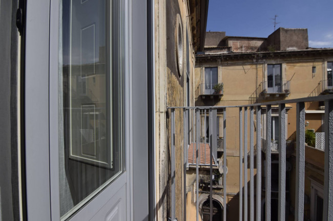 Appartamento Quadrilocale in vendita a Catania