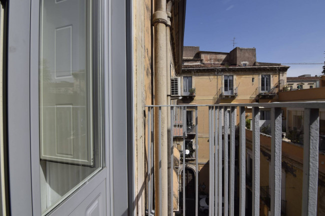 Appartamento Quadrilocale in vendita a Catania