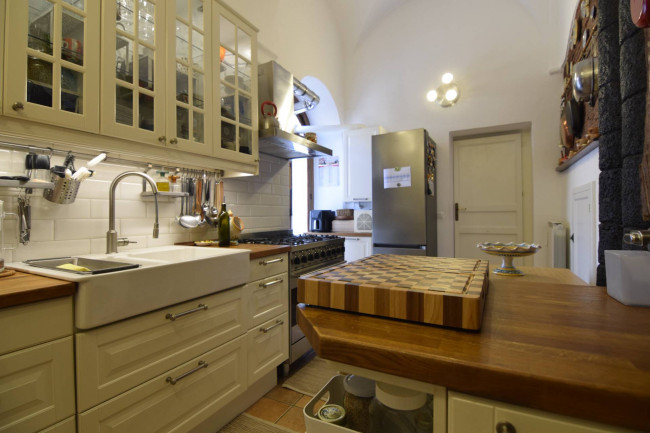 Appartamento Quadrilocale in vendita a Catania