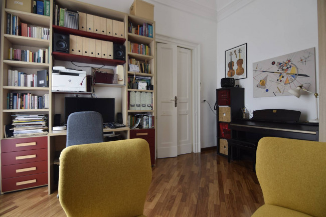 Appartamento Quadrilocale in vendita a Catania