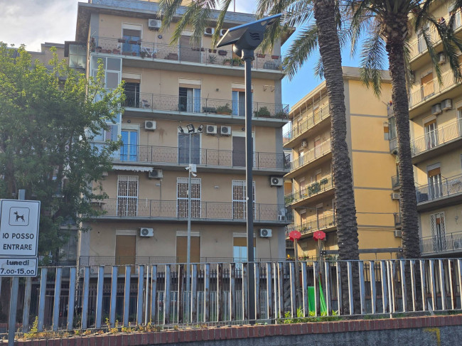 Appartamento Trilocale in affitto a Gravina di Catania