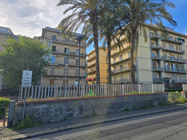 Appartamento Trilocale in affitto a Gravina di Catania