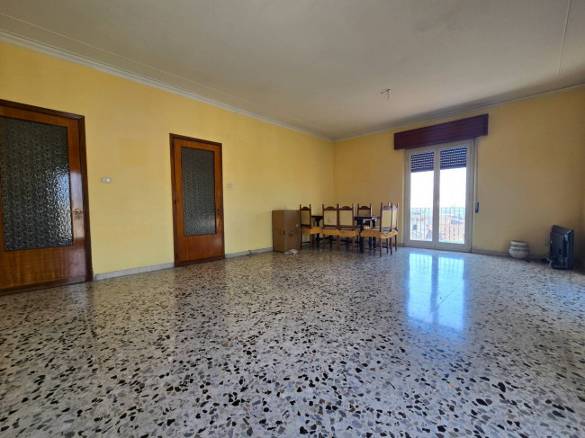 Appartamento Trilocale in affitto a Catania