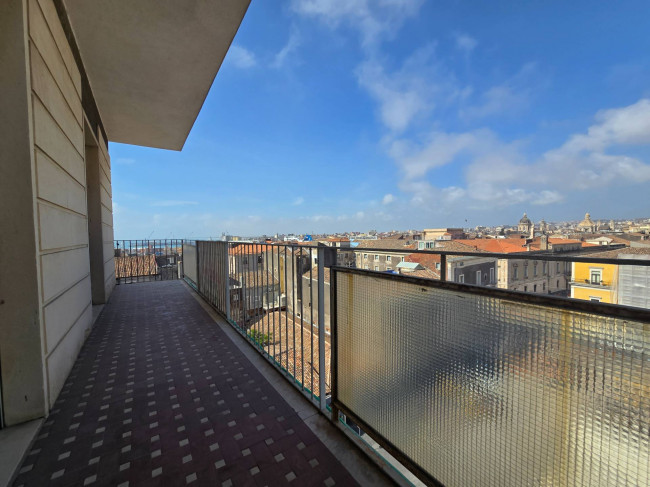 Appartamento Trilocale in affitto a Catania
