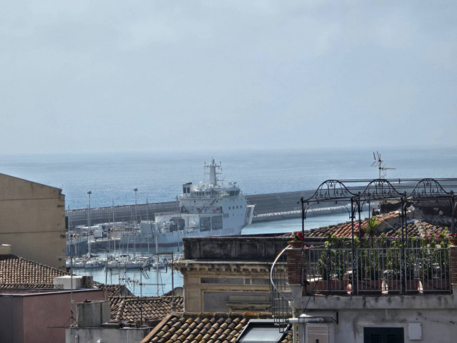 Appartamento Trilocale in affitto a Catania