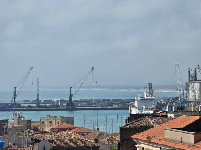 Appartamento Trilocale in affitto a Catania