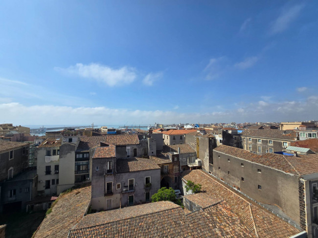 Appartamento Trilocale in affitto a Catania
