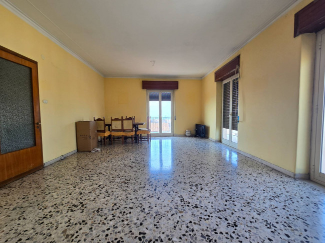 Appartamento Trilocale in affitto a Catania