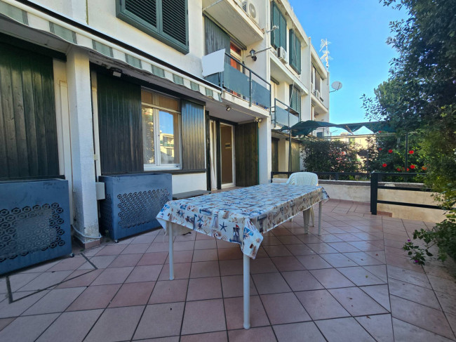 Zona mare - Appartamento in vendita a Augusta