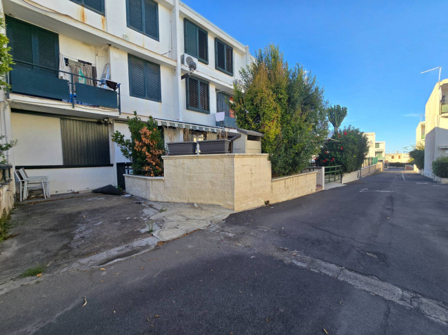 Zona mare - Appartamento in vendita a Augusta