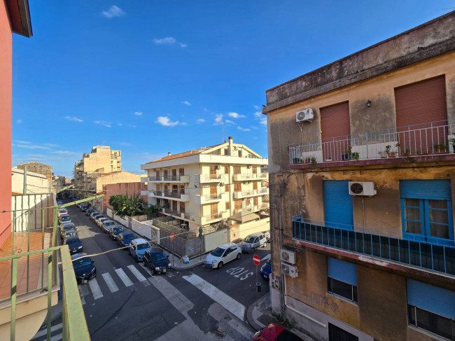 Appartamento Quadrilocale in vendita a Catania
