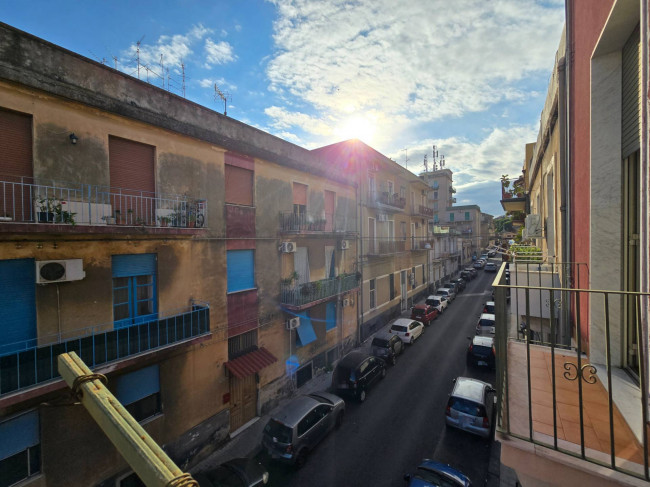 Appartamento Quadrilocale in vendita a Catania