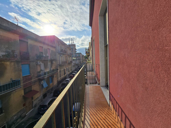 Appartamento Quadrilocale in vendita a Catania