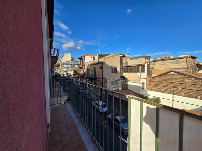 Appartamento Quadrilocale in vendita a Catania