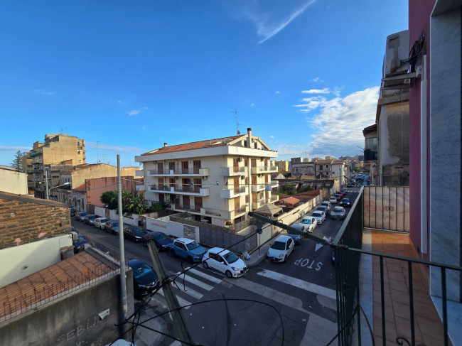 Appartamento Quadrilocale in vendita a Catania