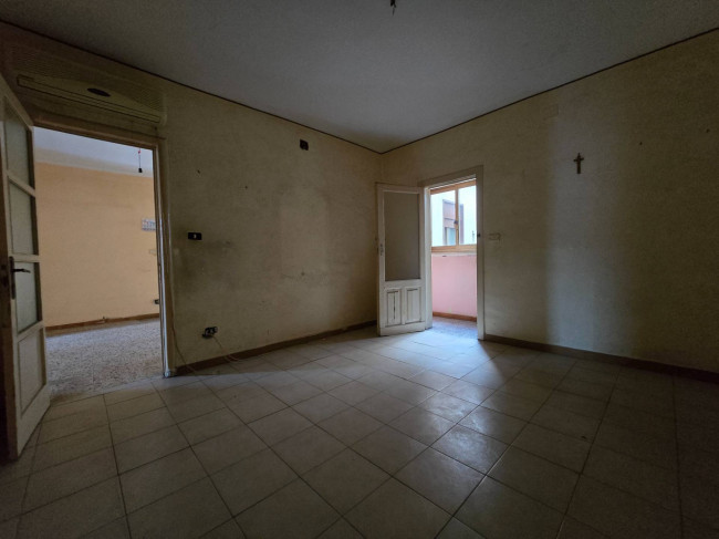 Appartamento Quadrilocale in vendita a Catania