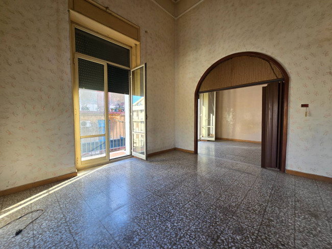 Appartamento Quadrilocale in vendita a Catania