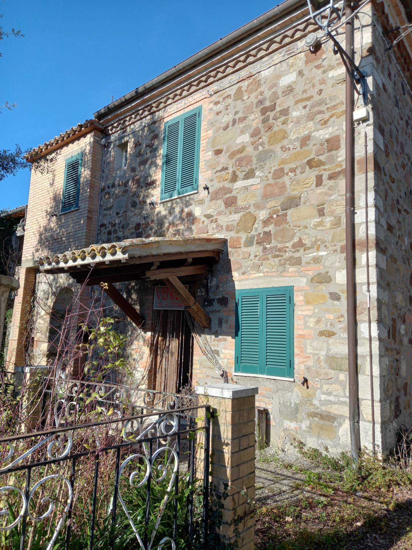 Villetta Bifamiliare in vendita a Todi