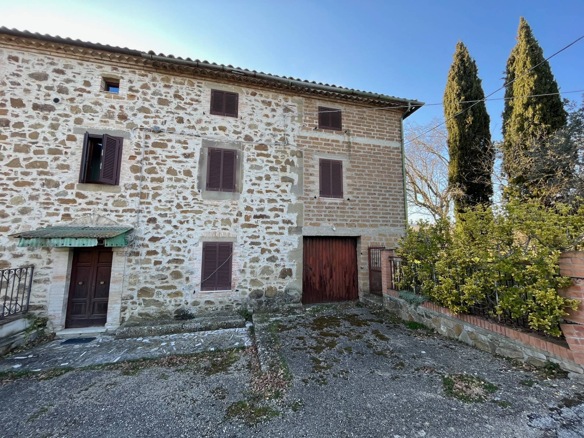 Villette a schiera in vendita a Todi