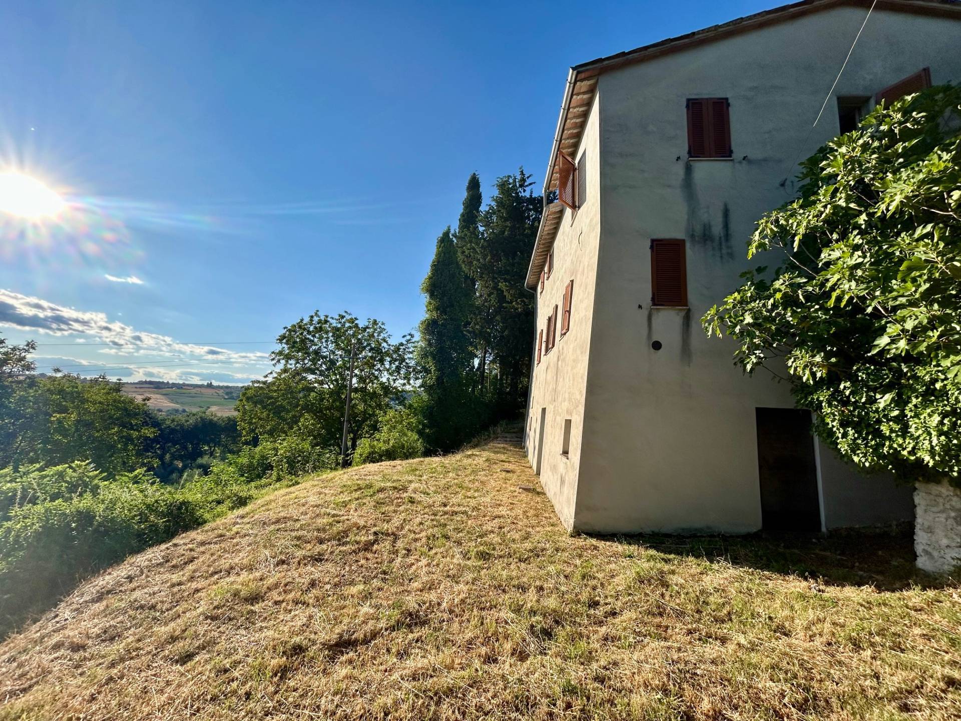 Casa singola in vendita a Massa Martana