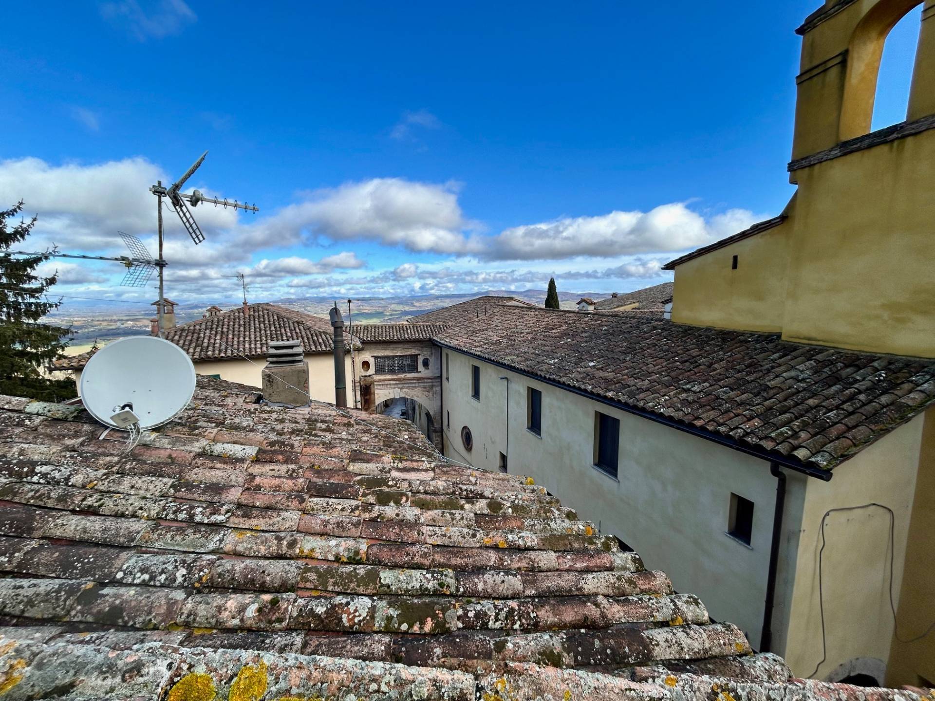 Appartamento in vendita a Todi