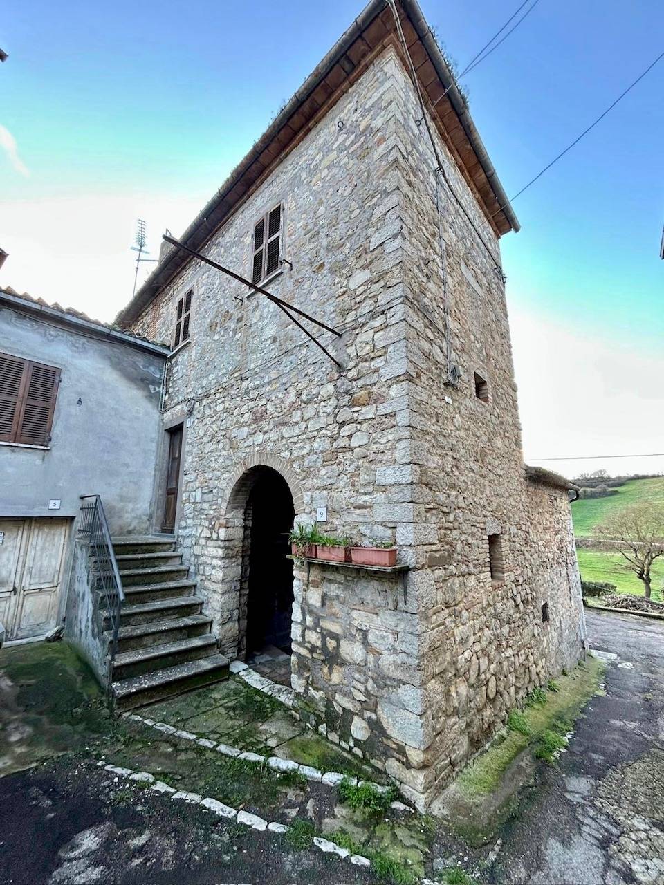 Villetta Bifamiliare in vendita a Baschi
