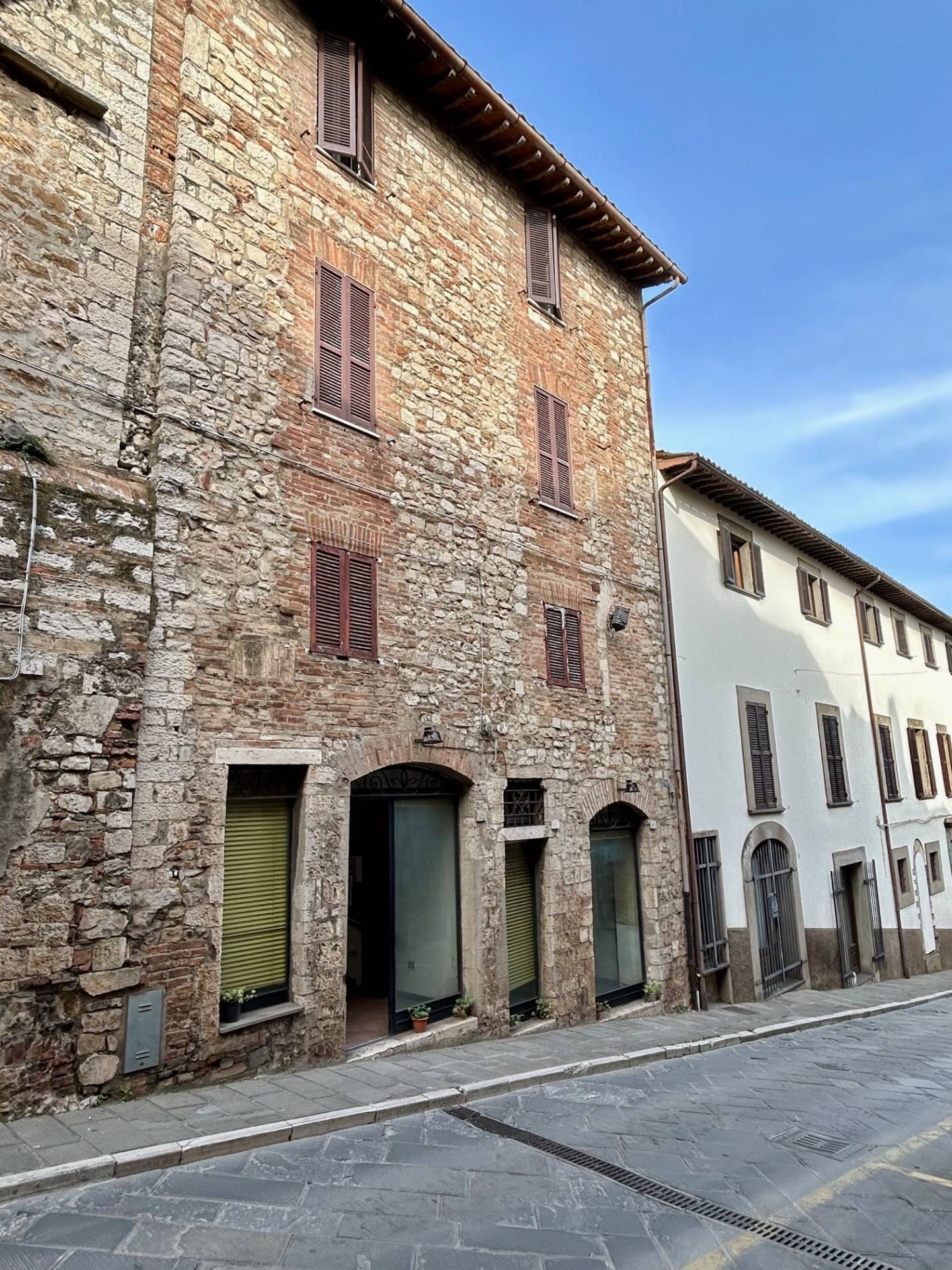 Commercial Property for sale in Todi