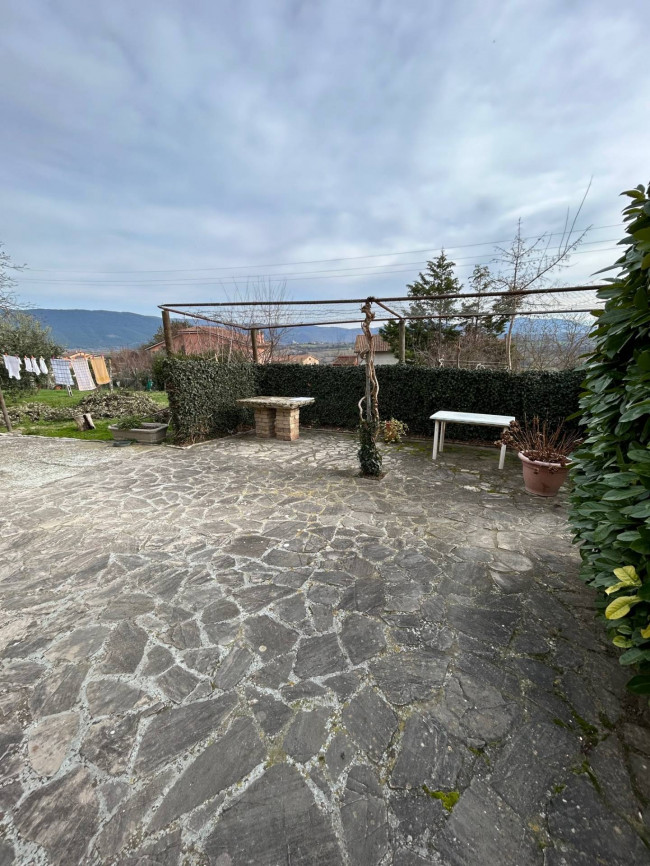 Villetta Bifamiliare in vendita a Todi