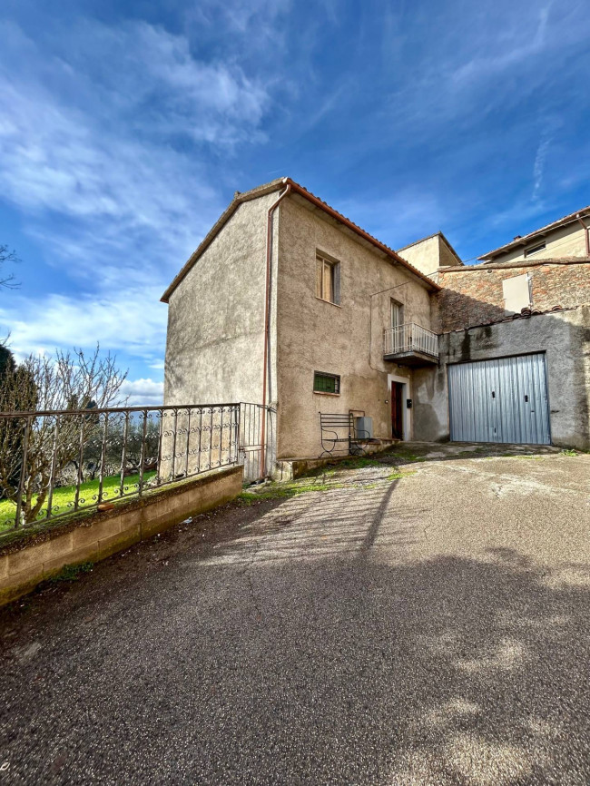 Casa singola in vendita a Todi