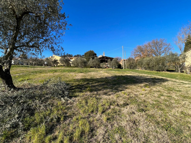 Terreno edificabile in vendita a Todi
