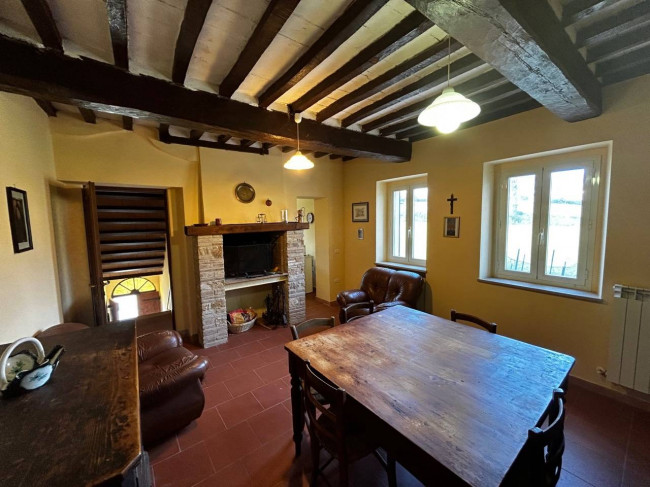 Rustico in vendita a Massa Martana