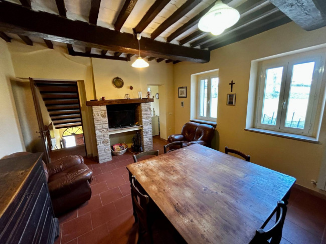 Rustico in vendita a Massa Martana