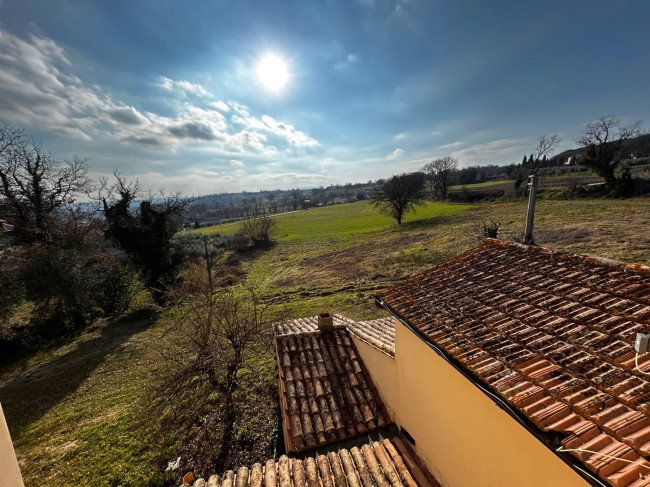 Rustico in vendita a Massa Martana