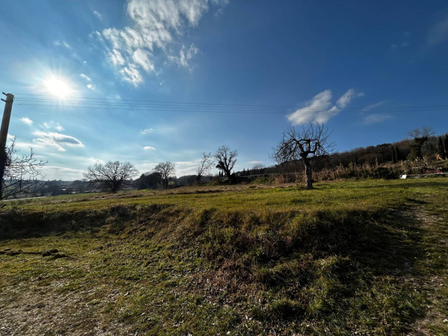 Rustico in vendita a Massa Martana