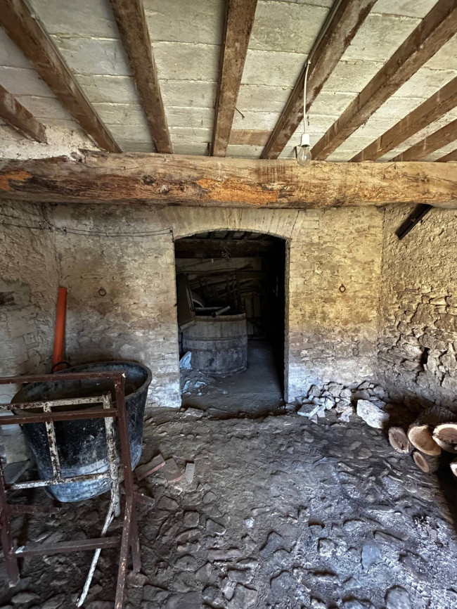 Rustico in vendita a Massa Martana