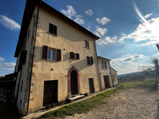 Rustico in vendita a Massa Martana