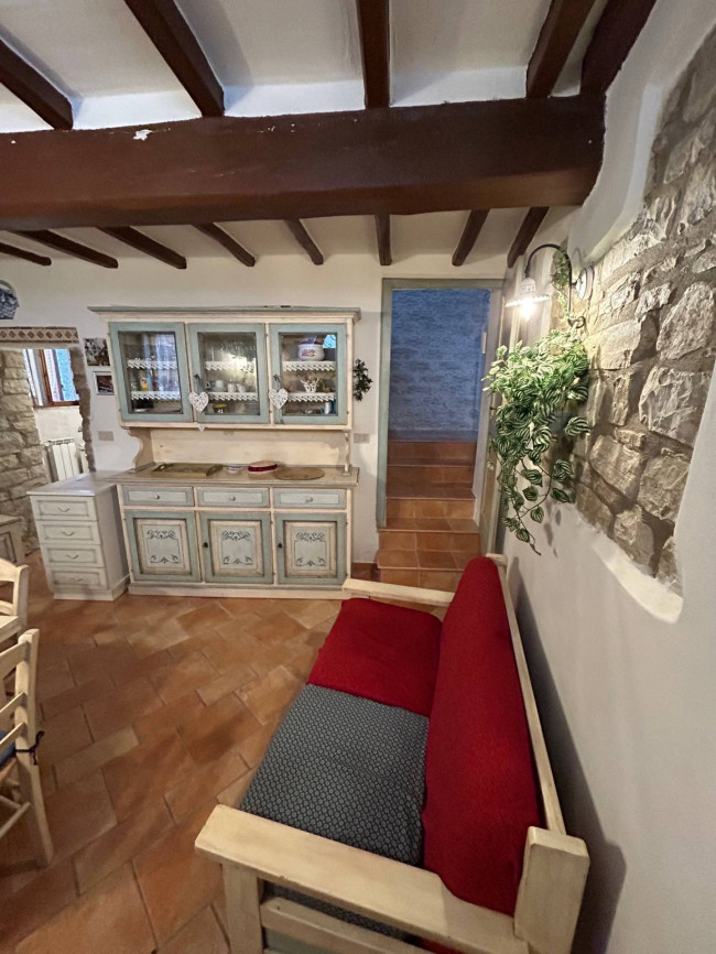 Cielo Terra in vendita a Baschi