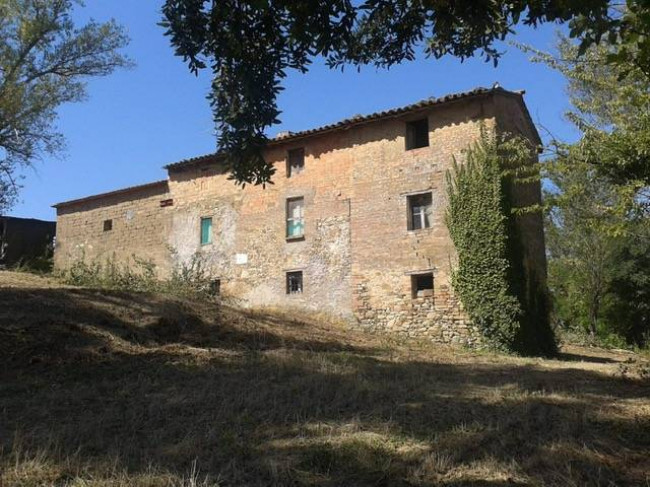 Rustico in vendita a Todi