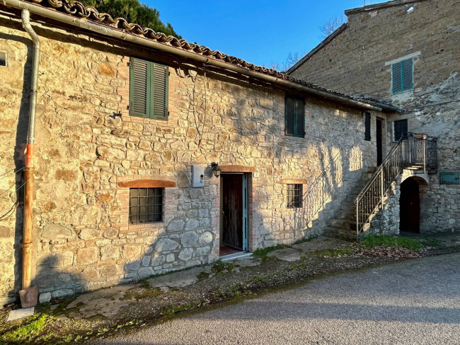 Casale in vendita a Todi