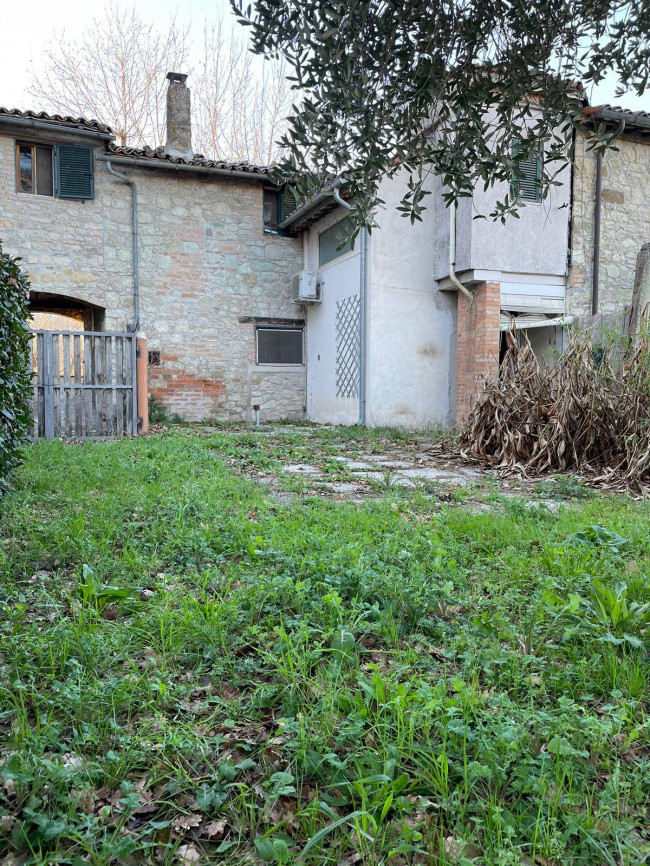 Casale in vendita a Todi
