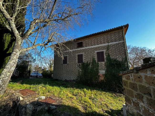 Villette a schiera in vendita a Todi