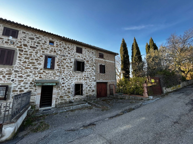 Villette a schiera in vendita a Todi