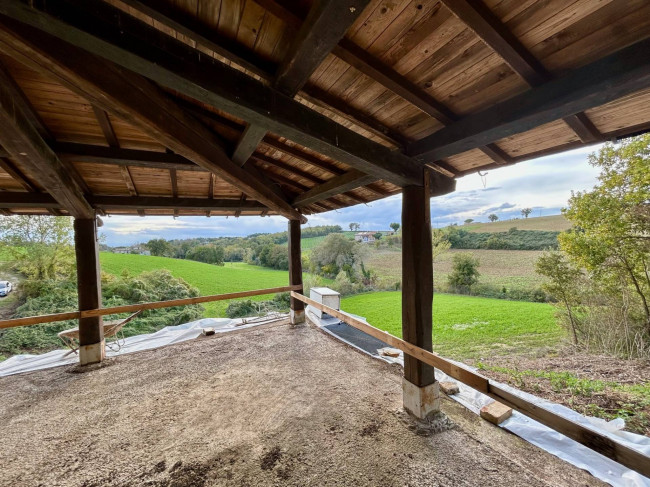 Rustico in vendita a Massa Martana