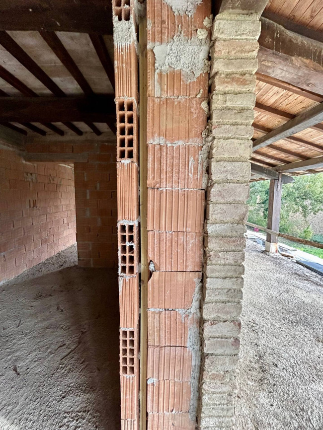 Rustico in vendita a Massa Martana