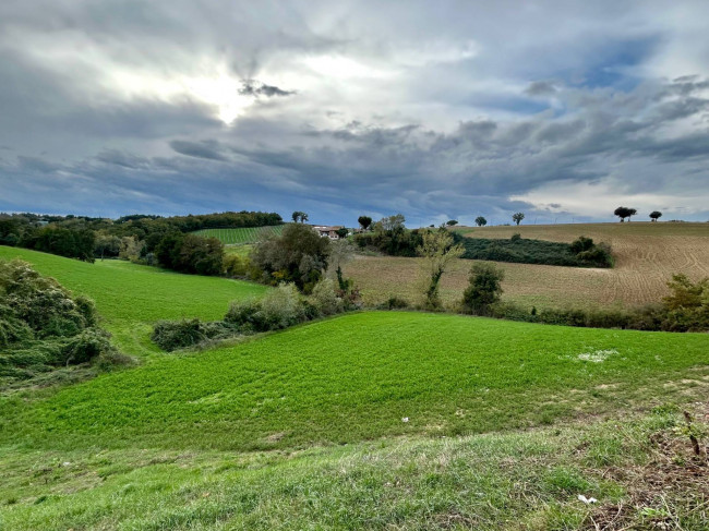 Rustico in vendita a Massa Martana