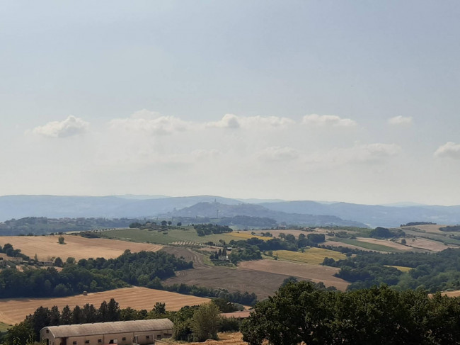 Terreno edificabile in vendita a Todi