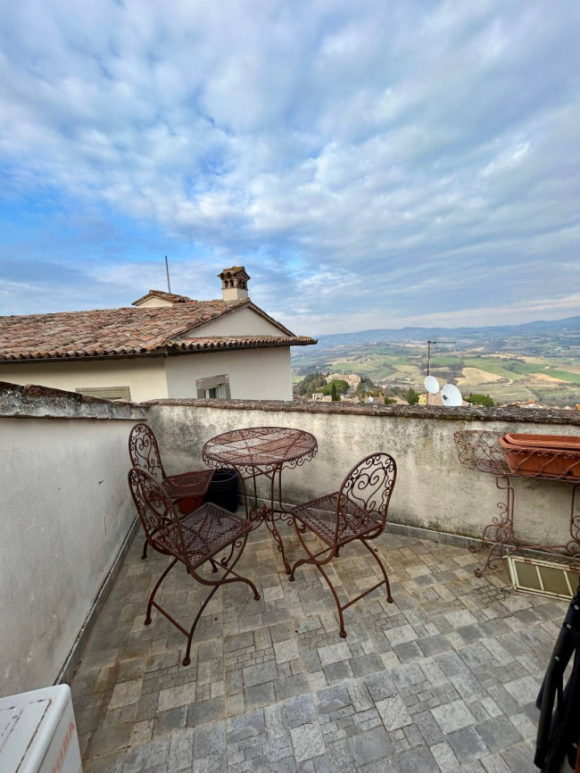 Appartamento in vendita a Todi
