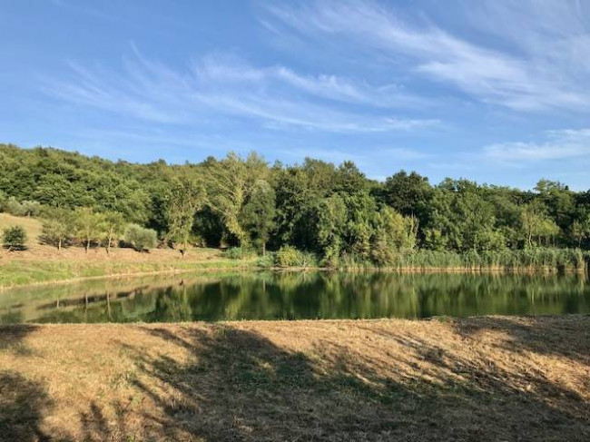 Rustico in vendita a Todi