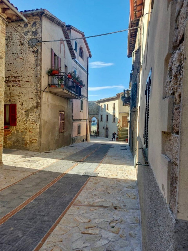 Appartamento in vendita a Todi