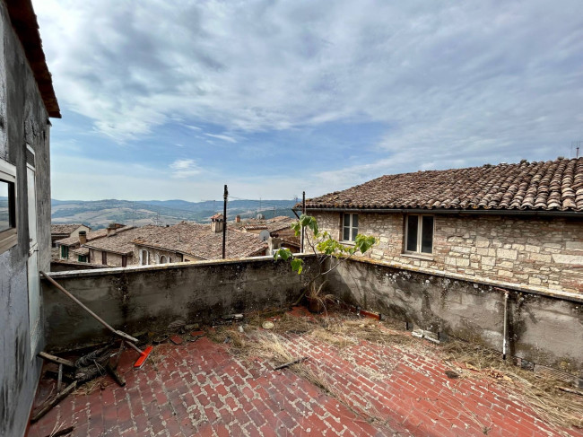 Appartamento in vendita a Todi